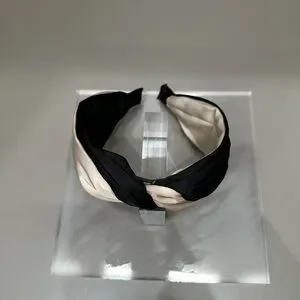 Private Label | Accessories | Headband With A Satin Twist Of  display picture 3